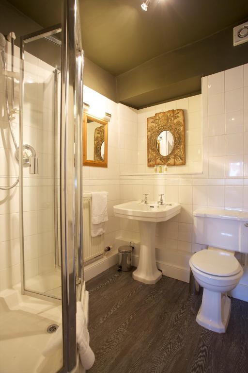 The Kings Arms Hotel Didmarton Quarto foto